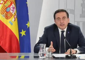 Sánchez bloquea la reforma electoral de la UE para no contrariar al PNV>
