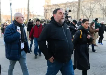 Sánchez rehabilita a Junqueras a la espera de si llama también a Otegi y Puigdemont>