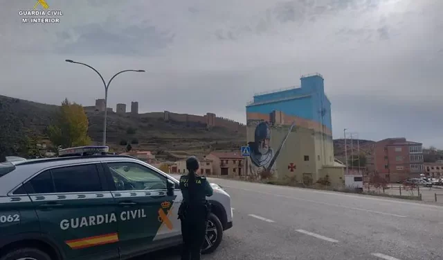 Detenidas tres personas por robo y daños en el colegio público y en una vivienda de Molina de Aragón>
