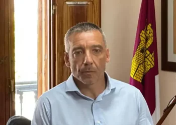 Dos ex de Vox, ahora no adscritos, en el Gobierno socialista de Pioz>