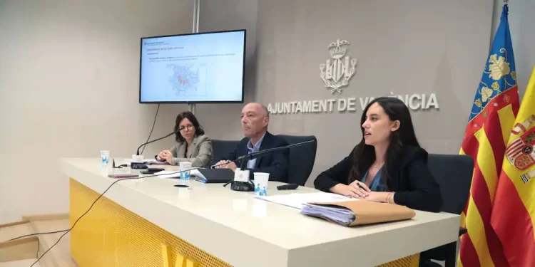 El Ayuntamiento de Valencia anuncia un nuevo proyecto para Pérez Galdós: «La propuesta del Rialto colapsaría la vía todo el día»>