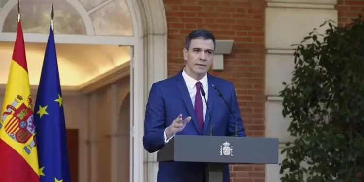 El militar que encabeza el manifiesto contra la amnistía asegura que fue engañado>