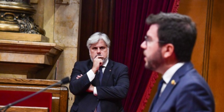 ERC y Junts rechazan el referéndum de la CUP porque aspiran a conseguirlo con Sánchez en el Gobierno>