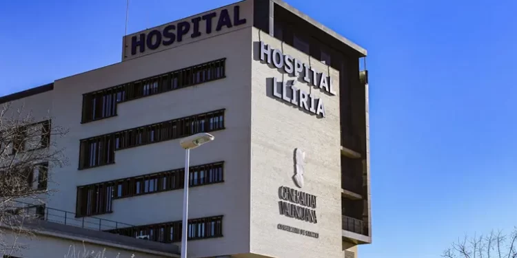 Evacuan una planta del Hospital de Llíria tras producirse un incendio>