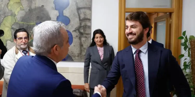 García-Gallardo, ‘desatado’ en las redes: «Traidor, engañaviejas»>