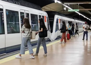 «He dejado una mochila en el Metro y va a explotar en cinco minutos»: un falso aviso de bomba obliga a desalojar tres estaciones en Madrid>