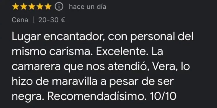«La camarera nos atendió de maravilla a pesar de ser negra»: la inaudita reseña del cliente de un bar>