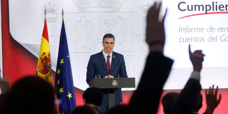 Vetos como el de Sánchez a ABC alarman en el mundo a los grupos de libertad de prensa>