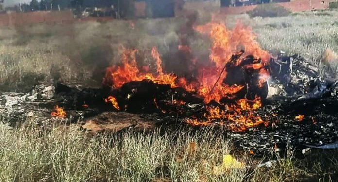 Neuquén: cayó una avioneta y murieron dos personas