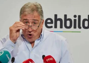 Bildu quiere compartir el Ayuntamiento de Pamplona con el PSN: «Nos encantaría que forme parte del Gobierno»>