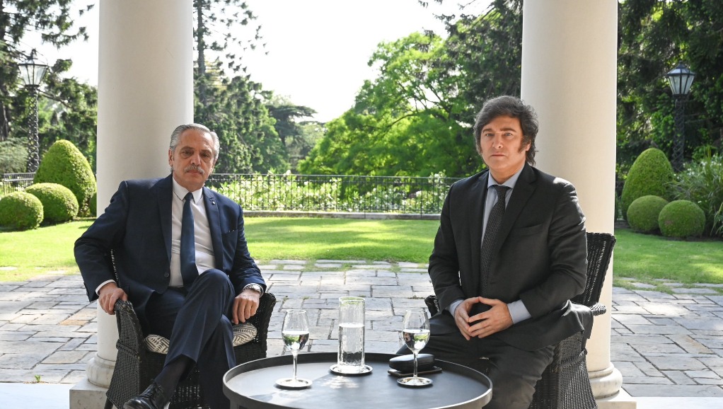 Cierran por “inexistencia de delito” la denuncia de Alberto Fernández contra Milei