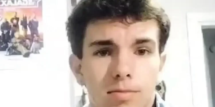 Desaparece un joven de 19 años en Pozuelo de Alarcón (Madrid) tras enviar tres vídeos: «No me vais a volver a ver»>