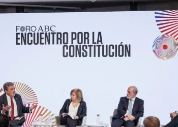El mundo jurídico alerta de una «mutación constitucional»>
