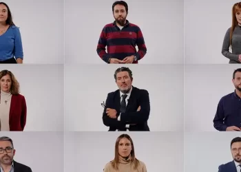 La Redacción de ABC, con la Constitución>