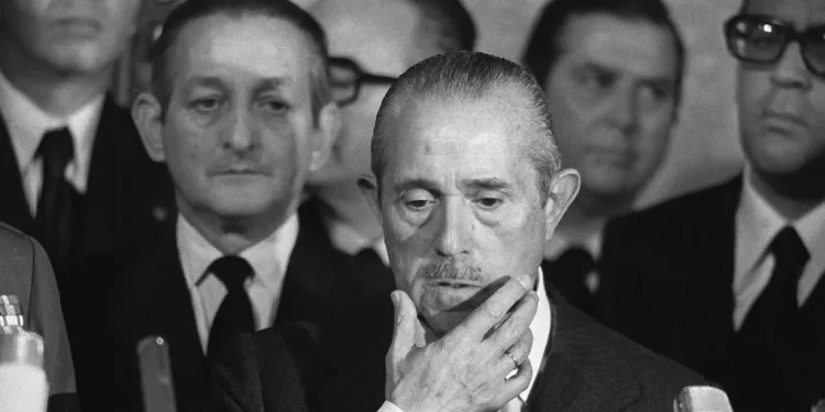 La sucesión de Carrero: ¿quién manda en España tras el magnicidio?>