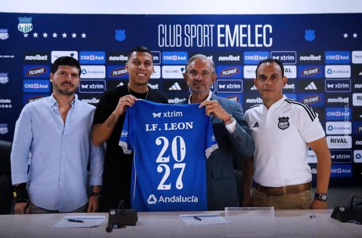 Luis Fernando León renovó con Emelec.