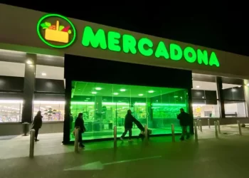 Mercadona abre el domingo 24 de diciembre con un horario especial por Nochebuena>