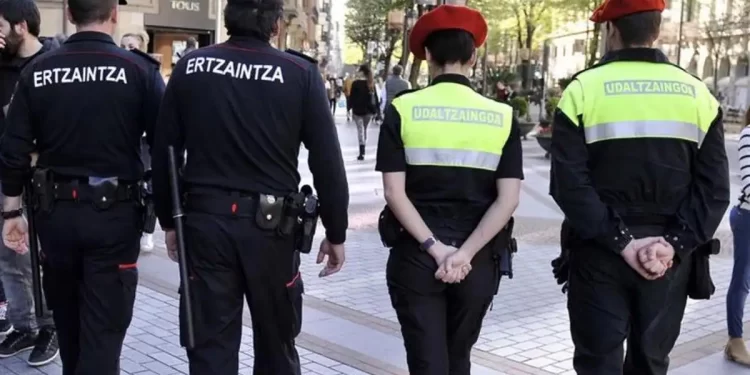 Muere una mujer tras recibir un disparo procedente del exterior cuando se encontraba en su vivienda en Deba>