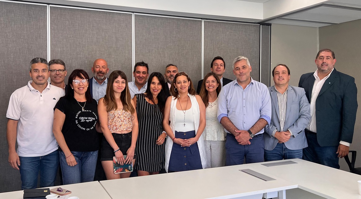 Primera reunión conjunta entre senadores y diputados del PJ mendocino para coordinar la agenda legislativa