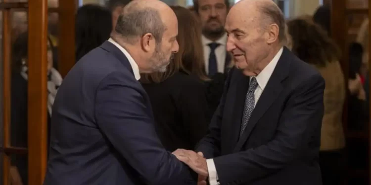 Roca, padre de la Constitución, pide «pensar muy bien adónde se quiere ir»>