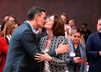 Sánchez recibe el apoyo a su amnistía de un SPD hundido en las encuestas>