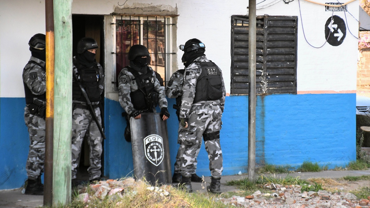 Allanamientos de la Policia Santa Fe y Gendarmeria Foto Sebastin Granata