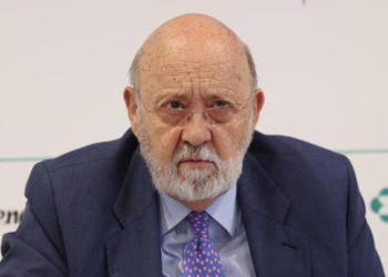 Tezanos asemeja al PP de Feijóo con los «allanadores» del fascismo de Hitler>