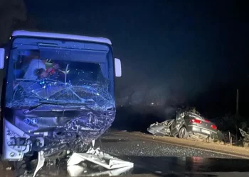 Un muerto en un accidente aéreo en Beteta y otro en una colisión de un coche y un autobús en Talavera de la Reina>