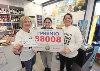 Una lotera embarazada, ‘talismán’ en Zaragoza de un 88.008>
