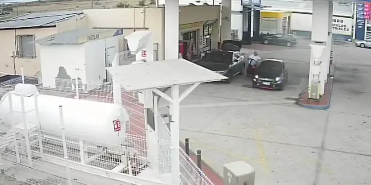 Varios encapuchados agraden al propietario de una gasolinera y se llevan 18.000 euros de la recaudación de la caja>