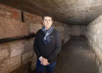 Viaje al pasado en el refugio antiaéreo de la plaza de Cervantes de Alcalá de Henares>