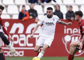 0-1: El Albacete pierde de chilena y se queda rozando el descenso>