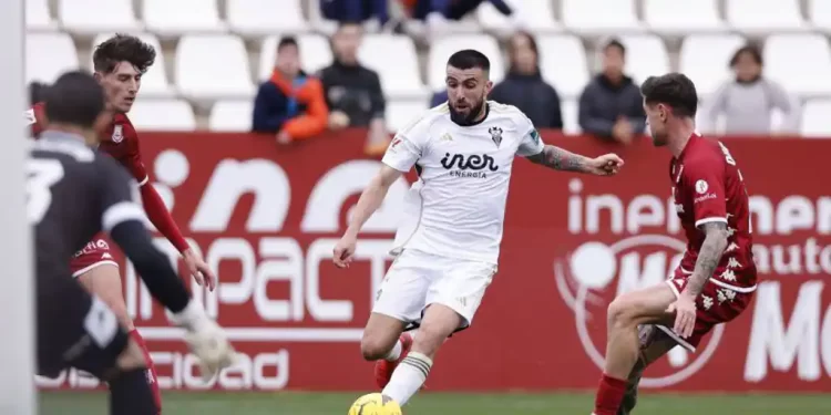 0-1: El Albacete pierde de chilena y se queda rozando el descenso>