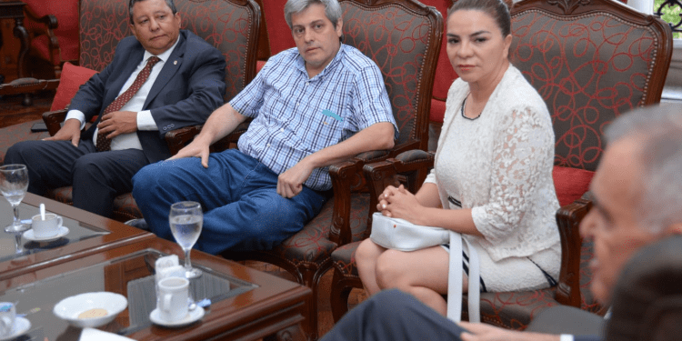 Es diputado peronista, firmó el dictamen de mayoría de la ley ómnibus acompañando al Gobierno y se fue de Unión por la Patria