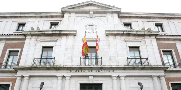 Al banquillo en Valladolid el guarda de un coto acusado de dejar tuerto a un cazador a puñetazos>