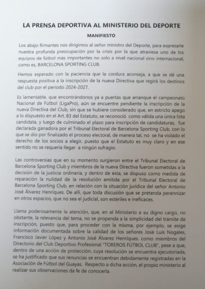 Manifiesto de un grupo de periodistas al Ministerio del Deporte, a favor de Barcelona.