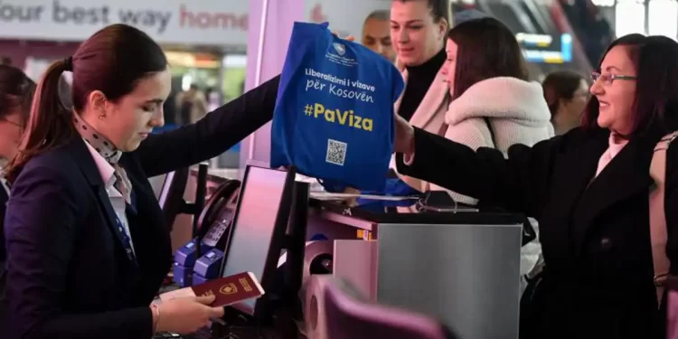 EE.UU. presionó a España para que aceptara la soberanía de Kosovo>