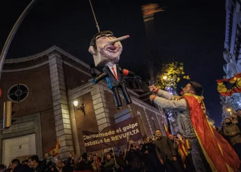 El PSOE apuntará en sus acciones judiciales a quienes retransmitieron la protesta de Ferraz>