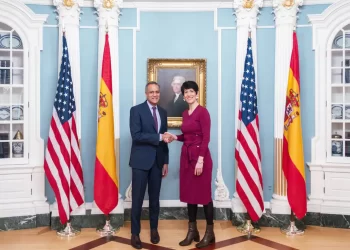 España se ofrece a ampliar los programas migratorios suscritos con EE.UU.>