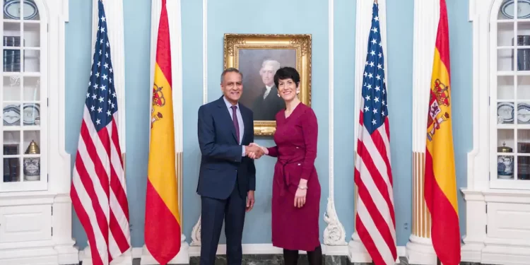 España se ofrece a ampliar los programas migratorios suscritos con EE.UU.>