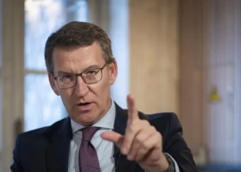 Feijóo : «Hay un movimiento clarísimo hacia una nueva ordenación del Estado en forma de confederación de naciones»>