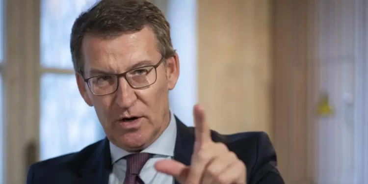 Feijóo : «Hay un movimiento clarísimo hacia una nueva ordenación del Estado en forma de confederación de naciones»>