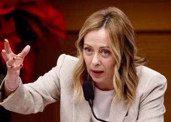 Italia critica a Pedro Sánchez por su posición en la crisis del Mar Rojo>