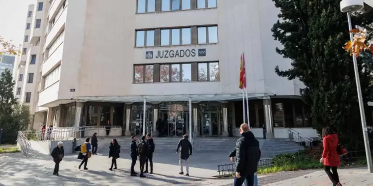 La Justicia gratuita bate récords en Madrid y alcanza más de 100.000 usuarios en 2023>