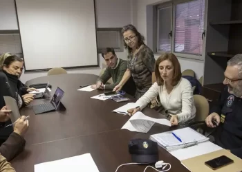 La Xunta responde con «transparencia» a nuevos ataques de la oposición>