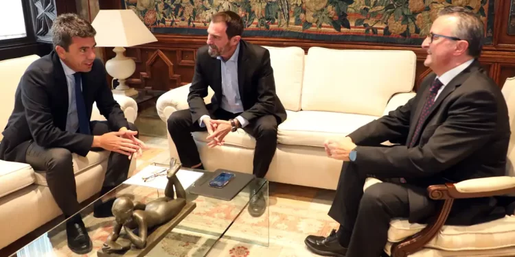 Mazón se reúne con los promotores inmobiliarios de Alicante en un contexto de expansión del sector>