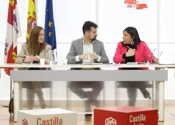 Tudanca, «a disposición» del PSOE: «No me he querido marchar»>