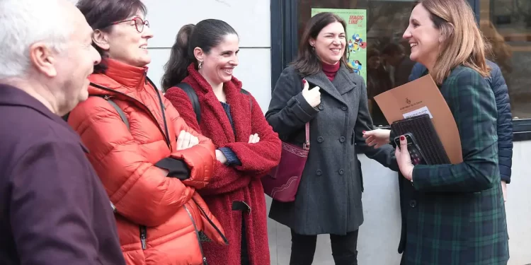 Catalá: «Mi objetivo es que no haya ninguna macro residencia de estudiantes sino una dotación pública en la calle Guatla»>