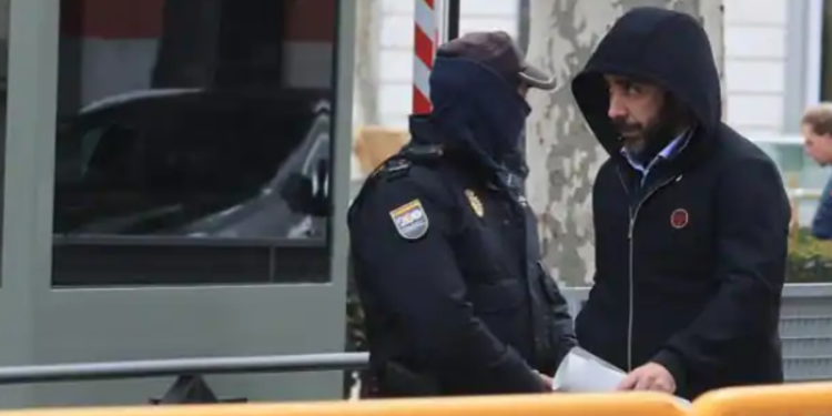 El comisionista del caso Koldo tenía un «pase especial» en el Ministerio y línea con la cúpula de Puertos del Estado>