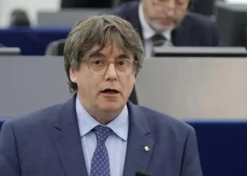 El fiscal del Supremo se opone a investigar a Puigdemont por terrorismo en la causa contra ‘Tsunami’>